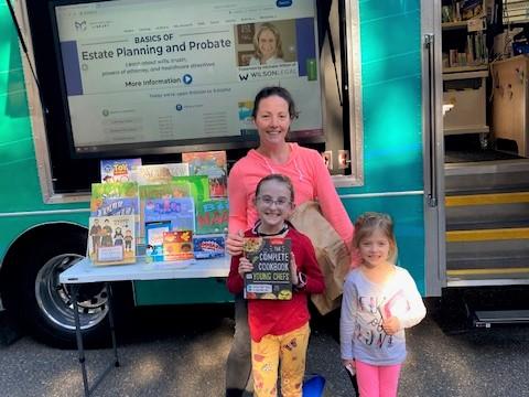 Image for event: BOOKMOBILE VISIT - River Hill Commons